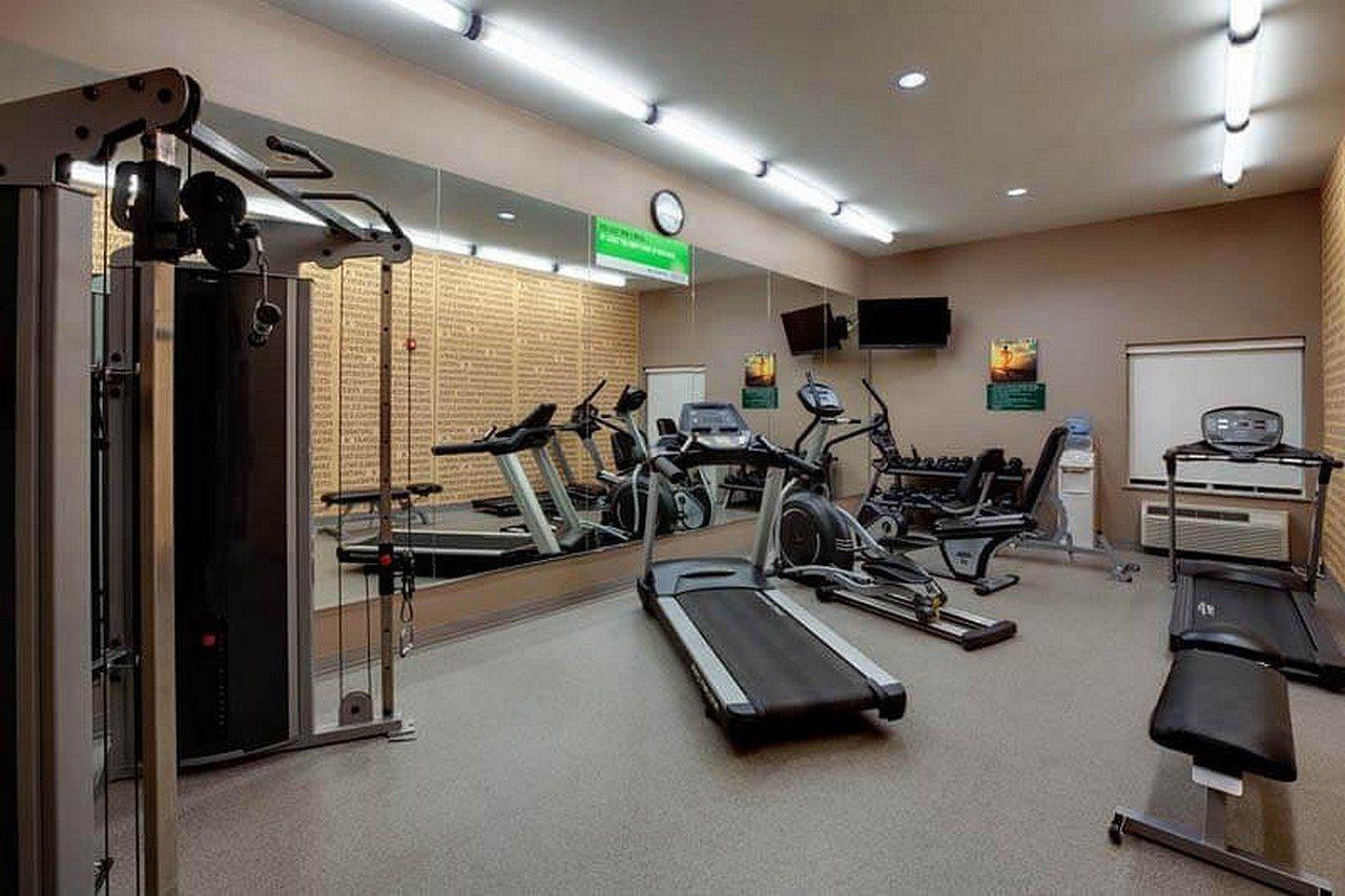 קליבלנד Comfort Inn & Suites מראה חיצוני תמונה