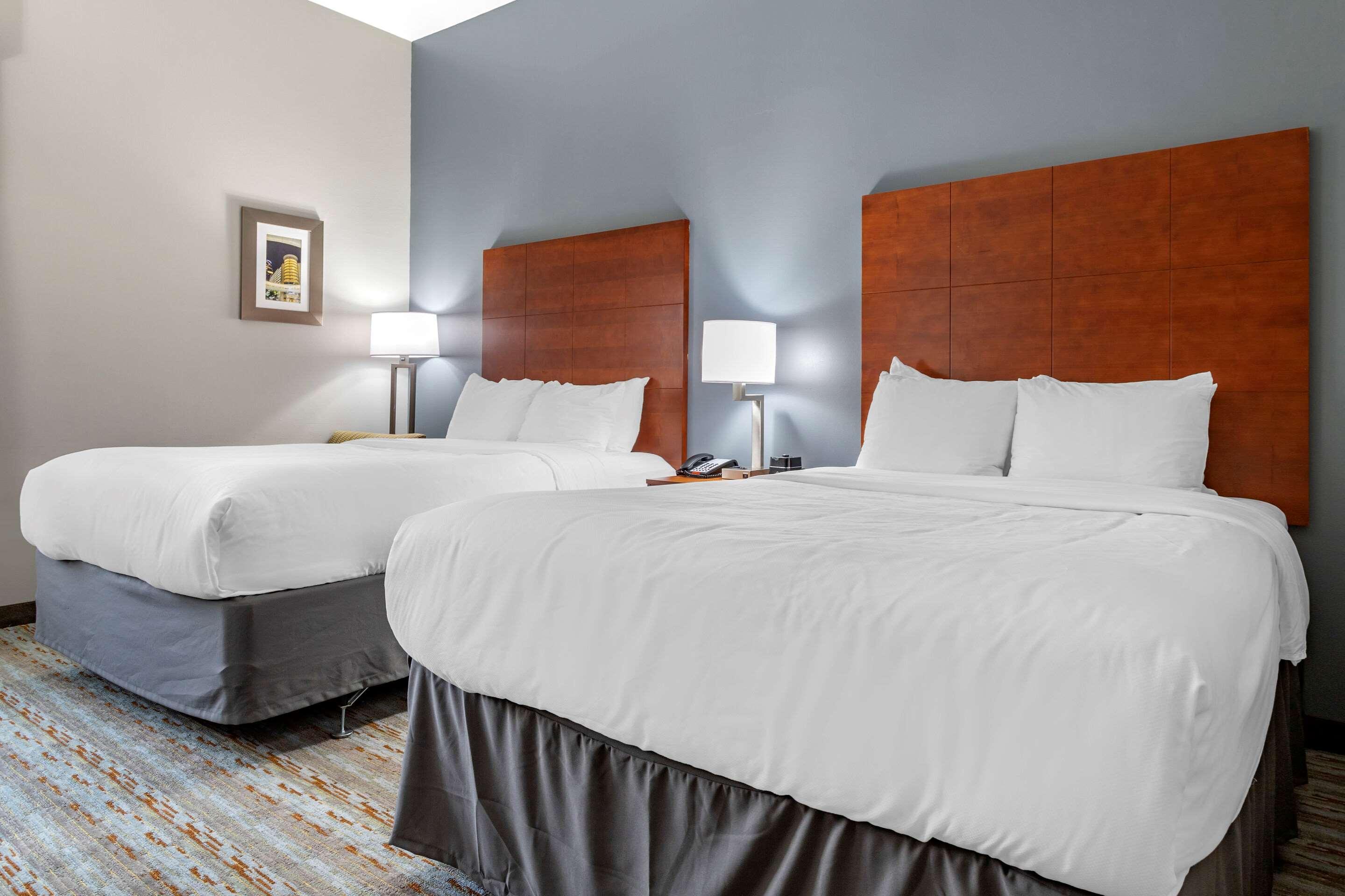 קליבלנד Comfort Inn & Suites מראה חיצוני תמונה