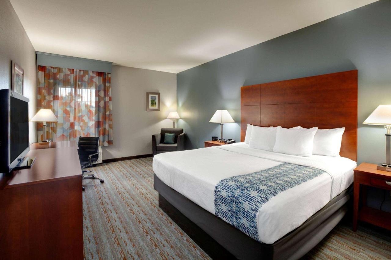 קליבלנד Comfort Inn & Suites מראה חיצוני תמונה